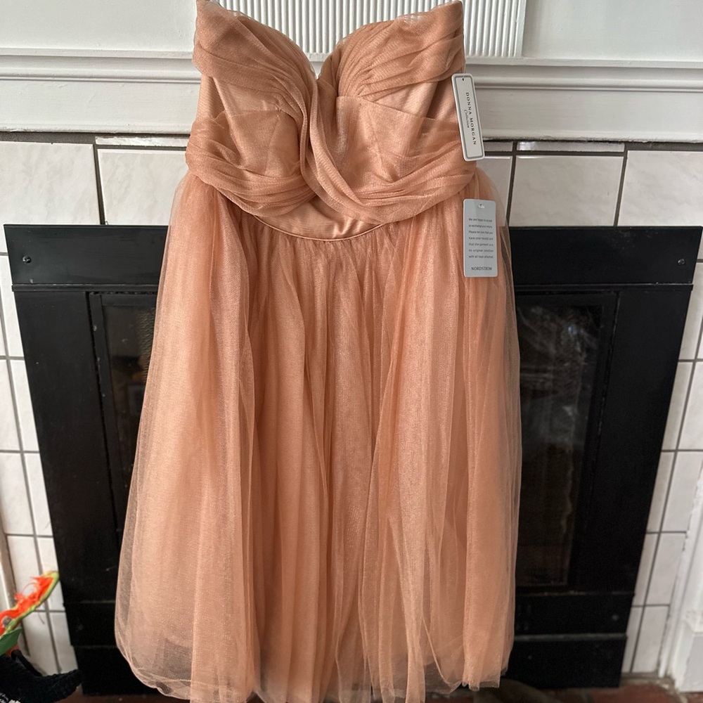 NWT Donna Morgan Blush Strapless Dress